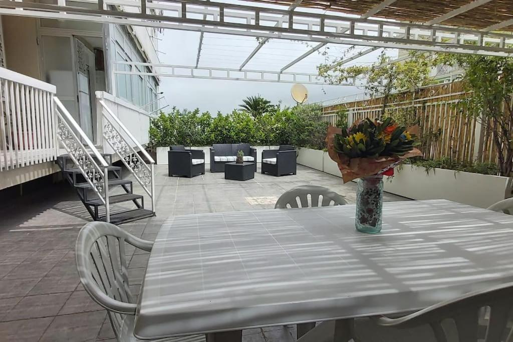 Dimaru Apartment Граняно Екстериор снимка